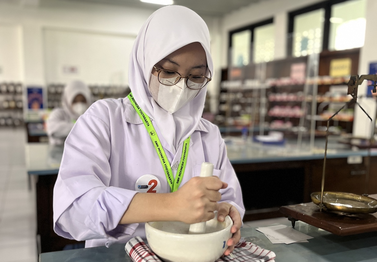 Farmasi 3
